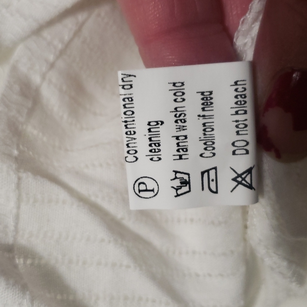 🔥🎊HP🎊New boutique long sleeved button top - Picture 13 of 13